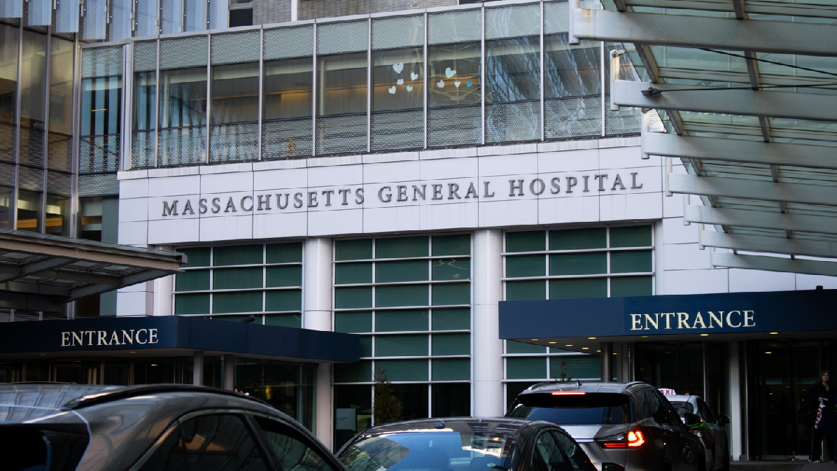 You are currently viewing Mass General Shuttle Service | Reliable Transportation to Boston’s Leading Hospital