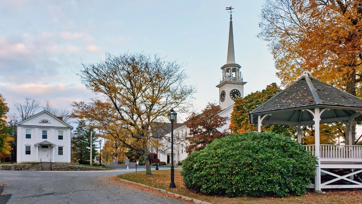 You are currently viewing Premium Boston Logan Airport to Shrewsbury Transportation