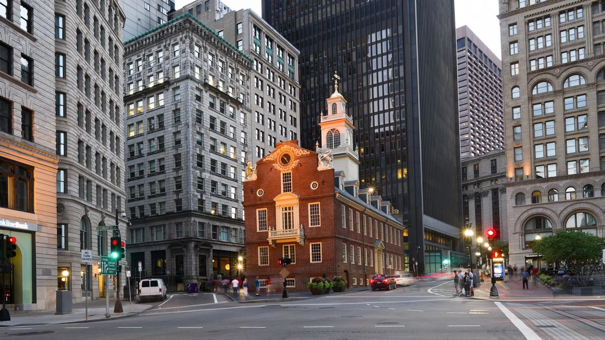 Luxury Logan Airport to Downtown Boston Transportation