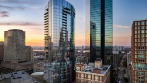 Read more about the article Chauffeur Transportation from Logan Airport to Raffles Boston
